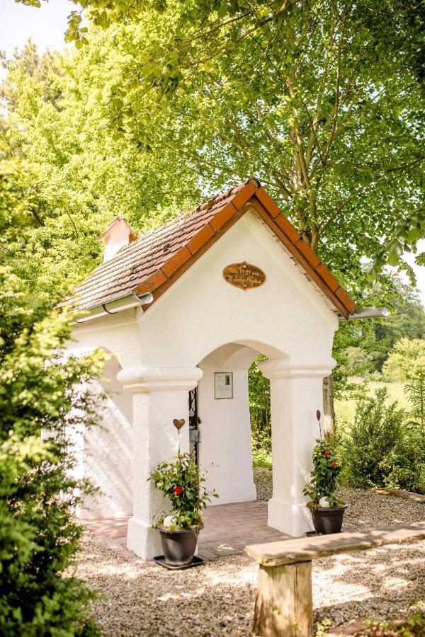 Siebler Uebernachtungen Am Bauernhof Apartment Wolnzach Bagian luar foto